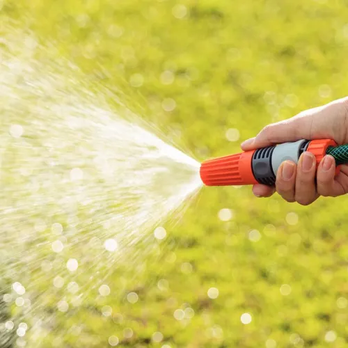 Conjunto para Irrigação com Engates Rápidos e Esguicho 4 Peças - Tramontina 78580610