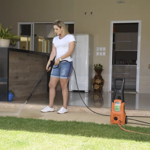 Lavadora de Alta Pressão Residencial 1300W 220V - Jacto J5000
